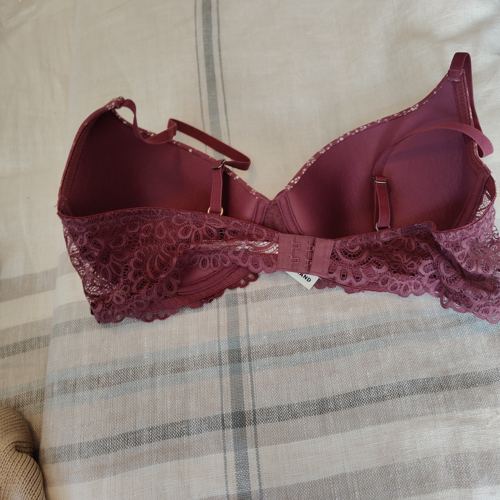 Lucky Brand Women's Burgundy Lace Bra - Picture 3 of 7
